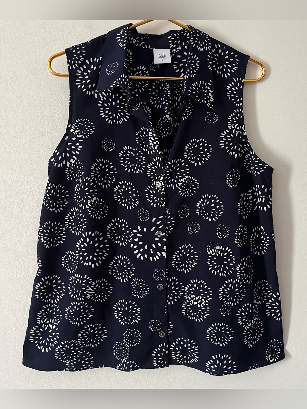 CAbi Navy Lightweight Sleeveless Button-Front Top White Starburst Print L